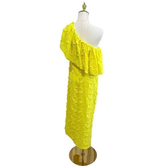 Abbey Glass Yellow Sutton Lace 3D Floral Ruffle One Shoulder Midi Cotton Dress - Picture 9 of 16